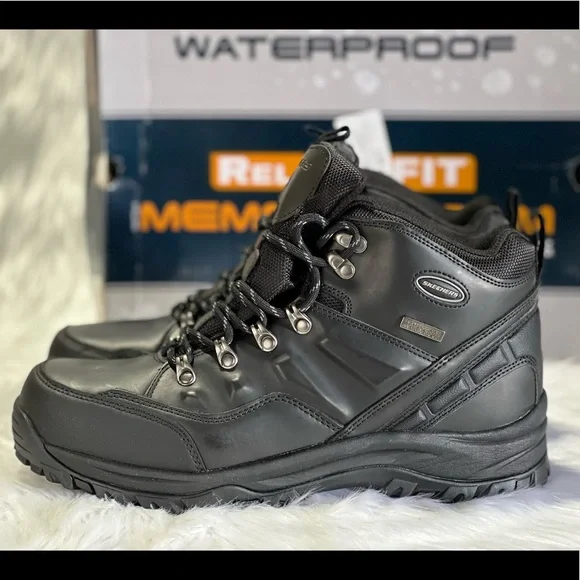 New SKECHERS Relaxed Fit Resment Traven boots - Picture 4 of 11